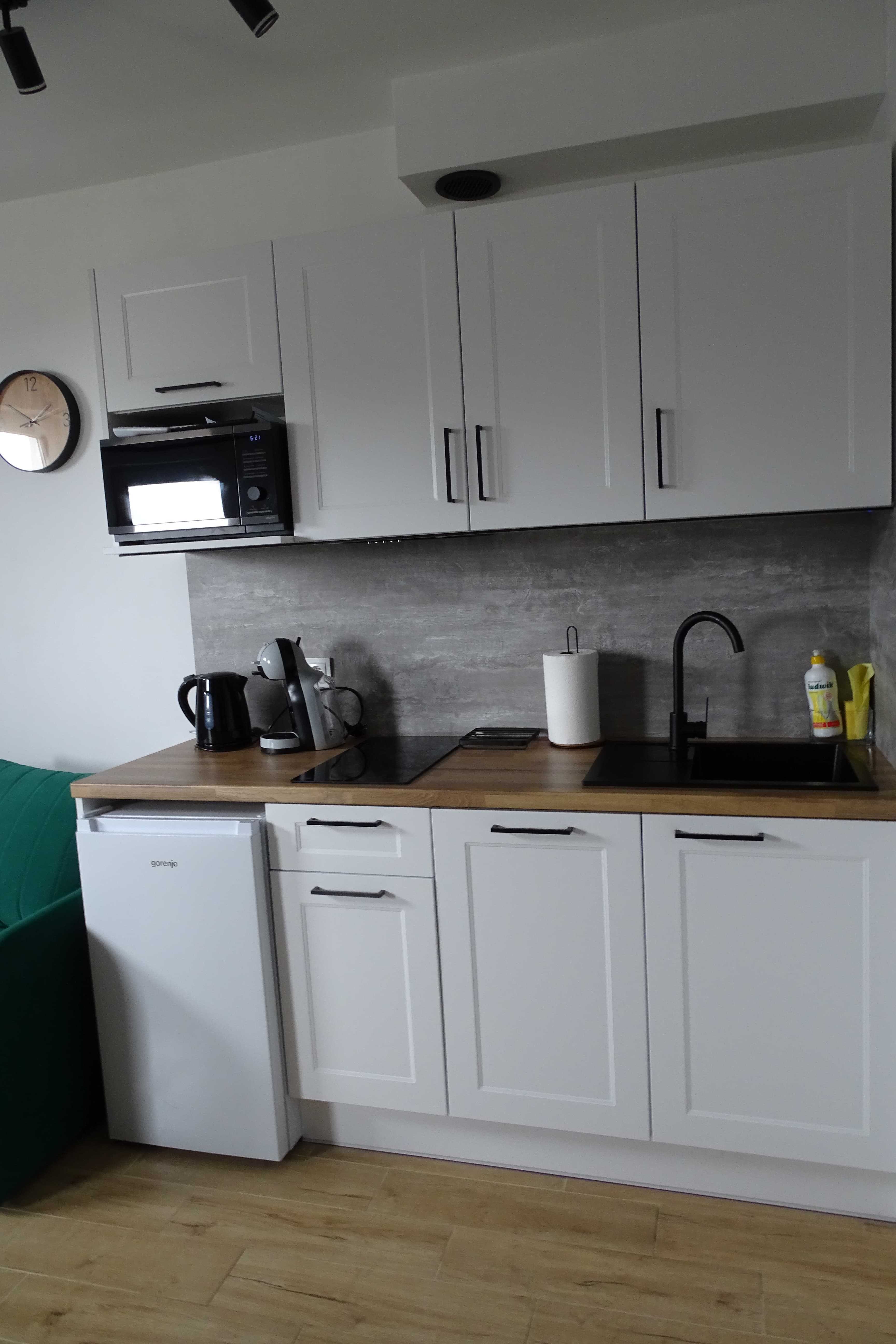 Salon z aneksem kuchennym